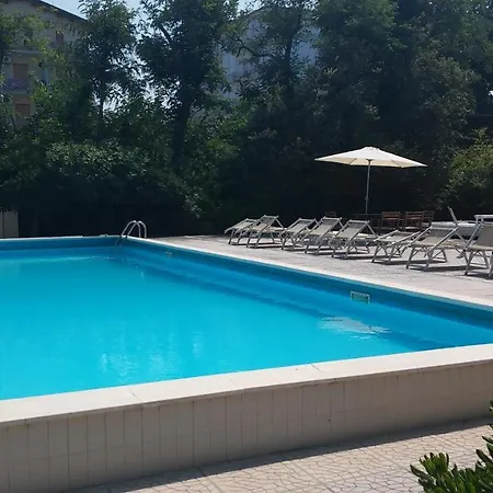 شقة Lamborghini Con Piscina Borghetto Primo